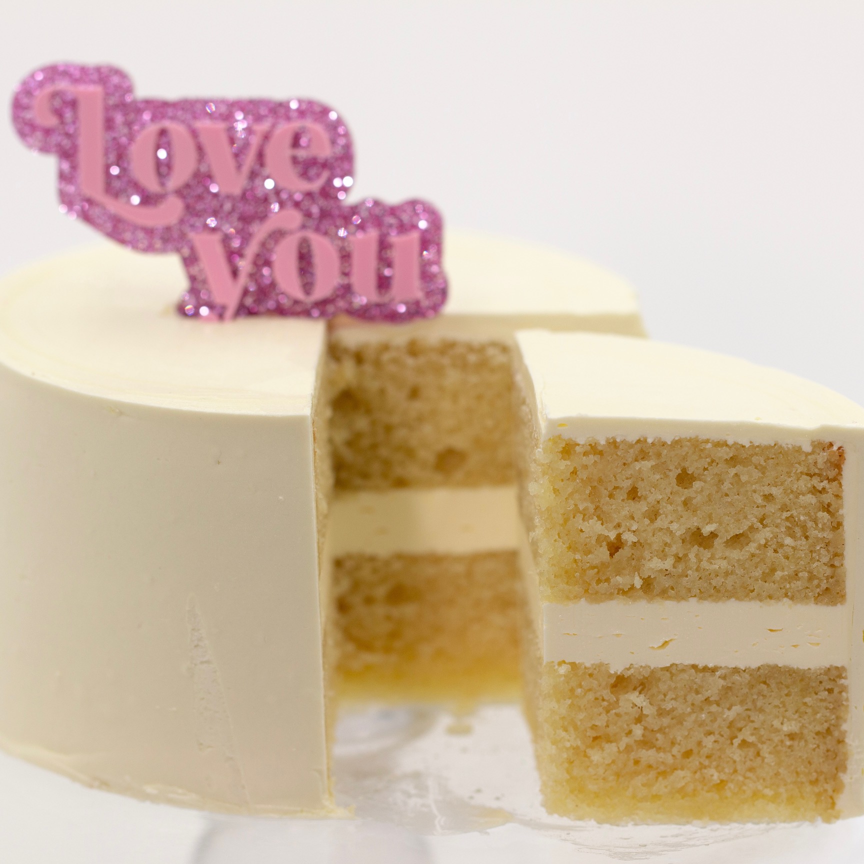 Valentines Lunch Box Cake - Image 2