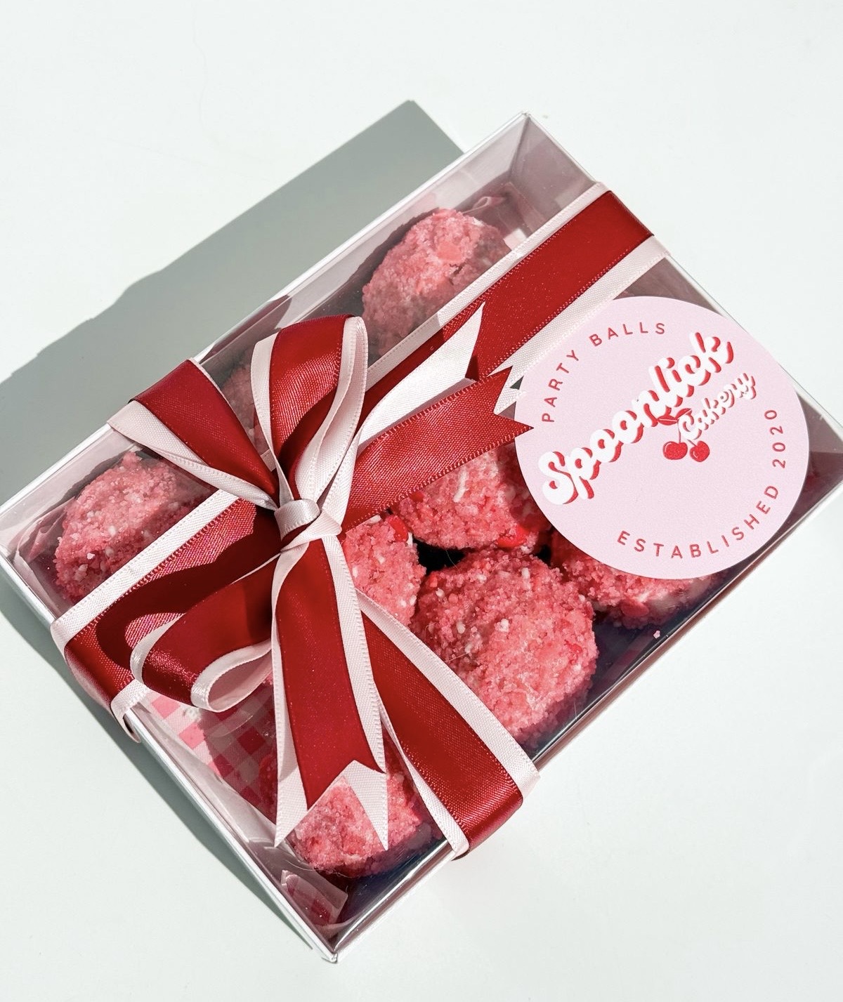 Pink Cake Truffles (9)